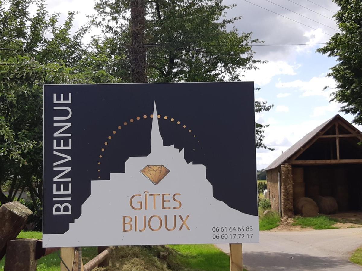 Gites Bijoux Argouges Bagian luar foto